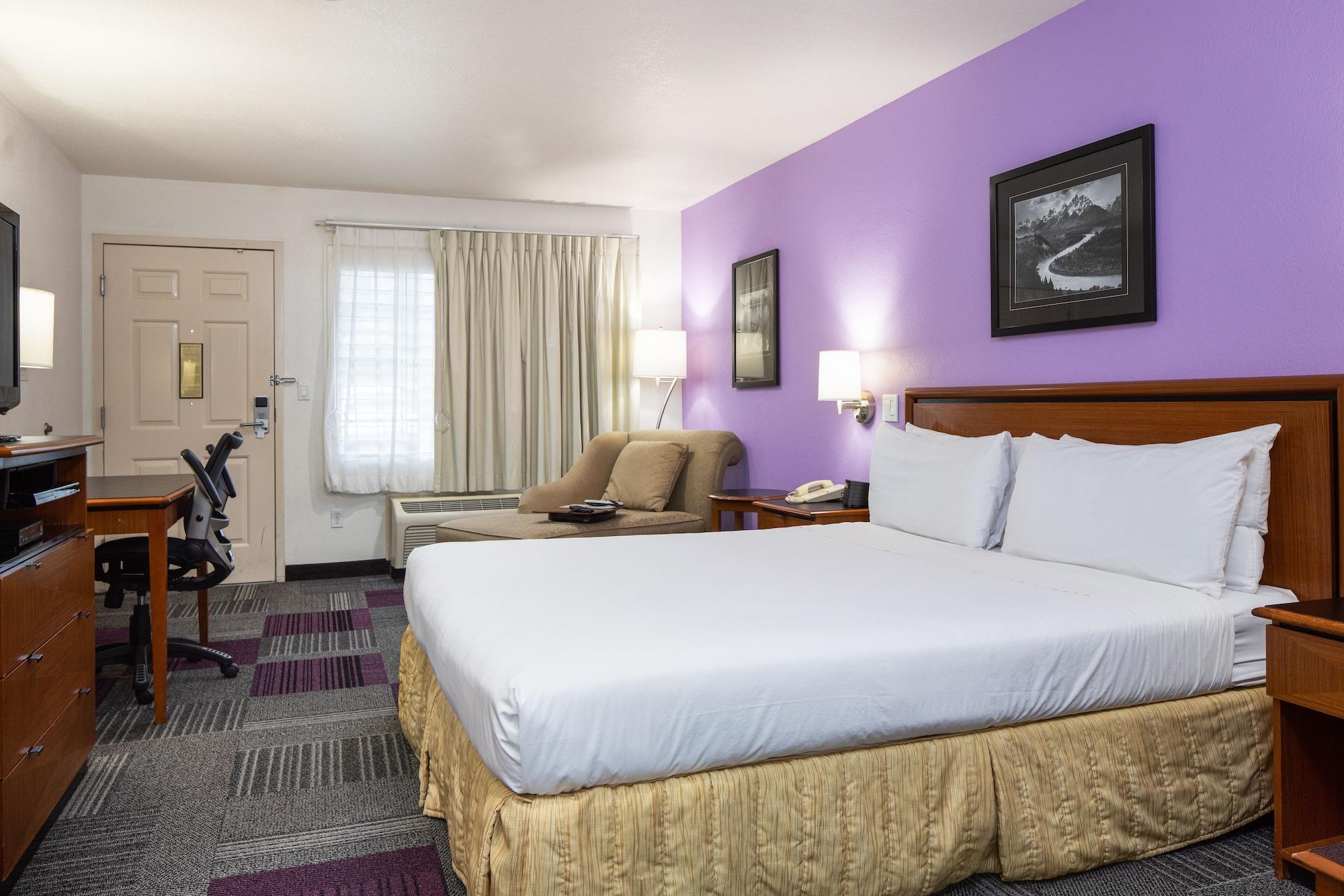 Atherton Park Inn And Suites Редуд Сити Екстериор снимка