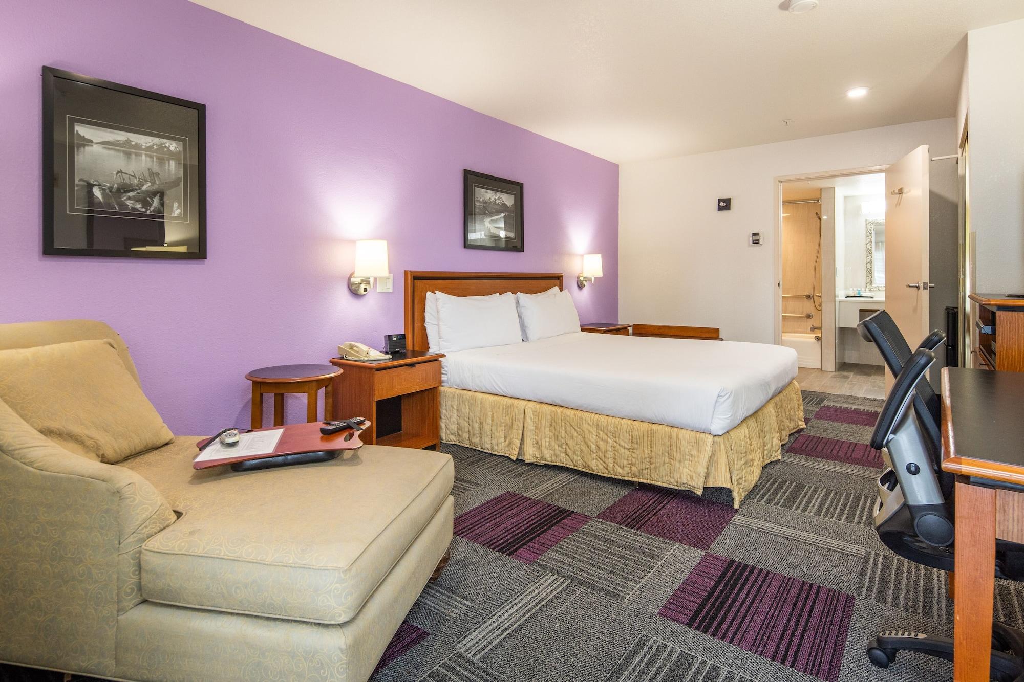 Atherton Park Inn And Suites Редуд Сити Екстериор снимка