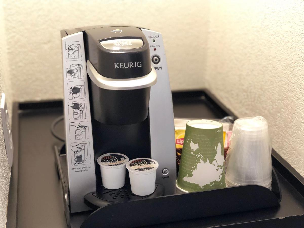 Atherton Park Inn And Suites Редуд Сити Екстериор снимка
